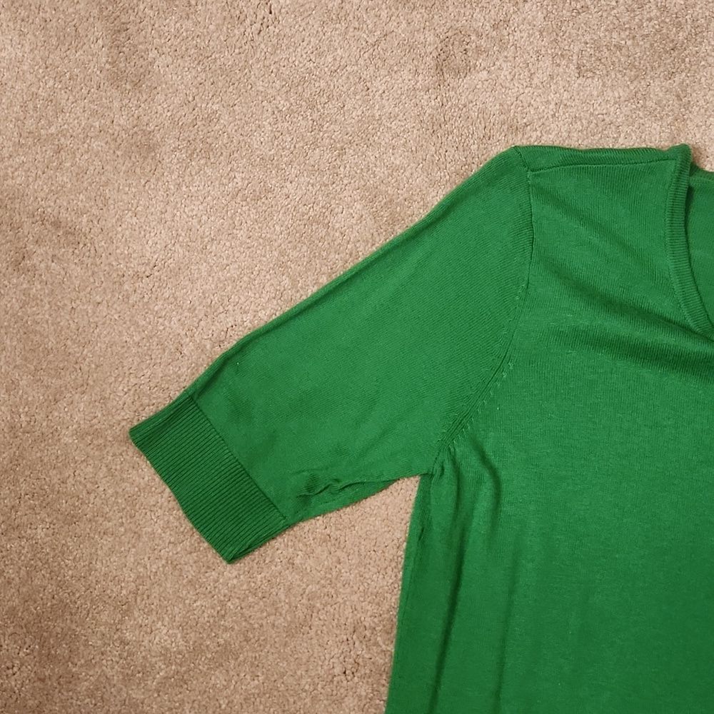 New York & Company Green Buttoned Cardigan w/ Shortsleeves Size M - Picture 6 of 8